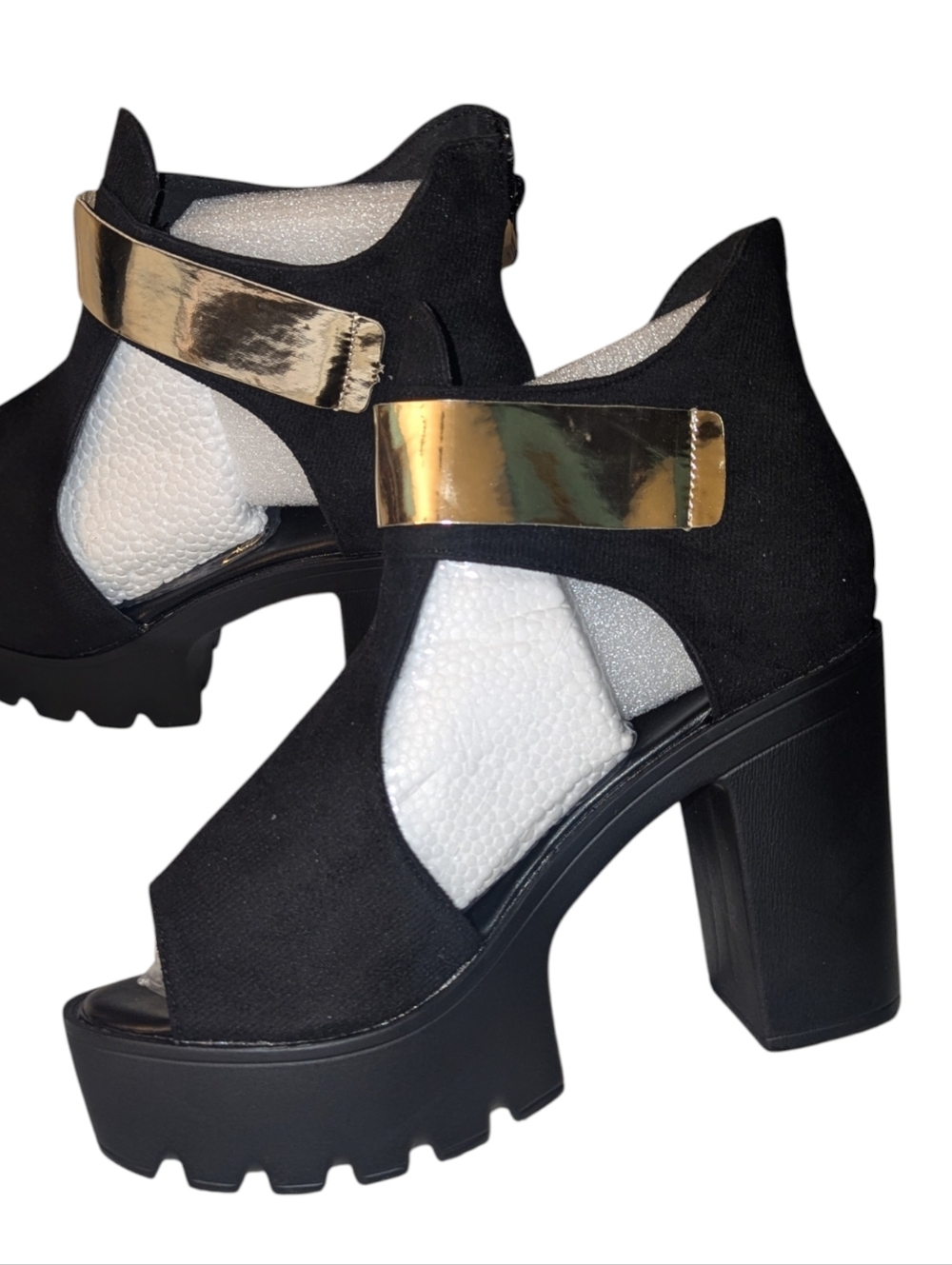 Black Platform Peep-Toe Heels with Gold Strappy Accent Women's Size 9 - Picture 7 of 9